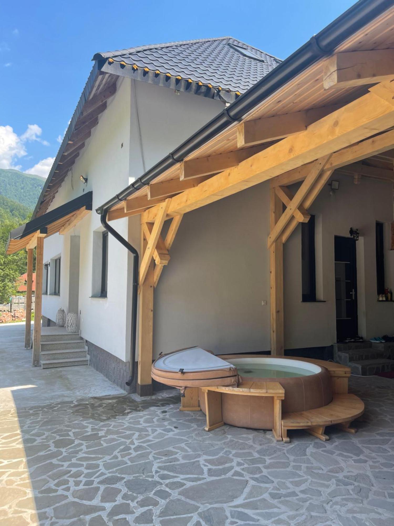 Casa Tudor Падис Екстериор снимка