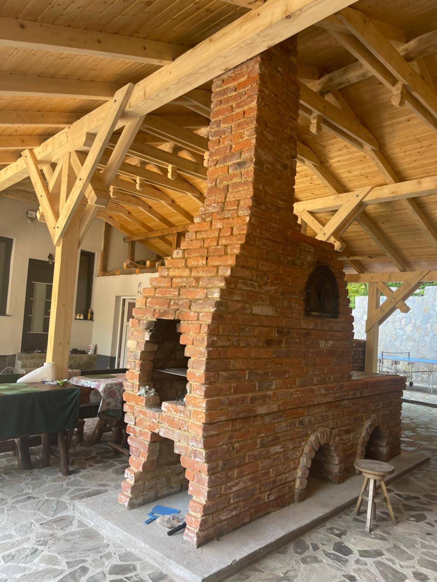 Casa Tudor Падис Екстериор снимка