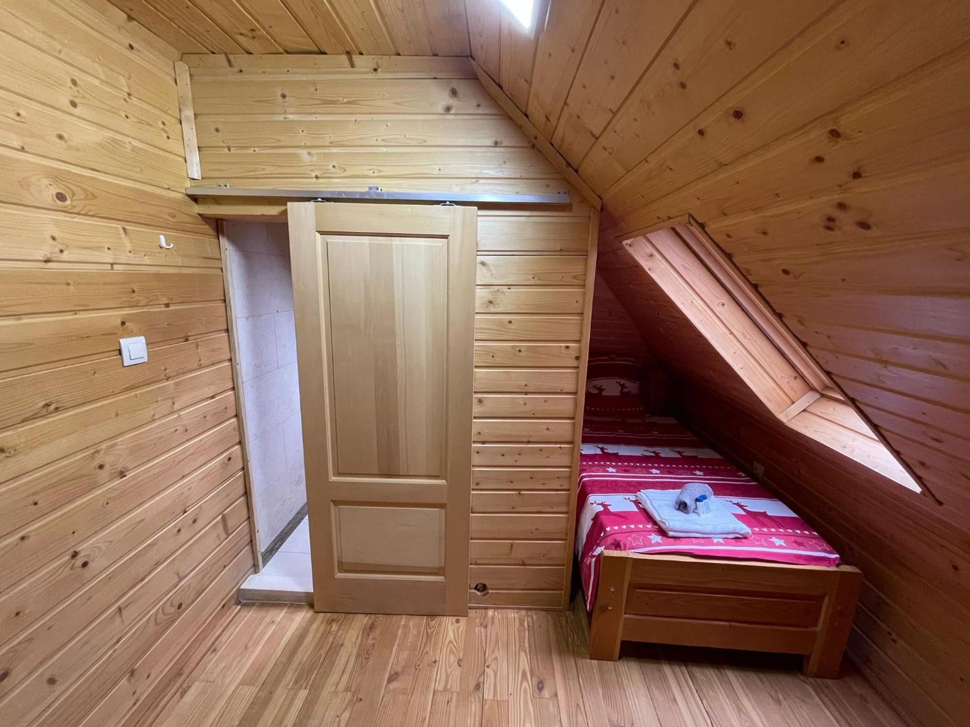 Casa Tudor Падис Екстериор снимка