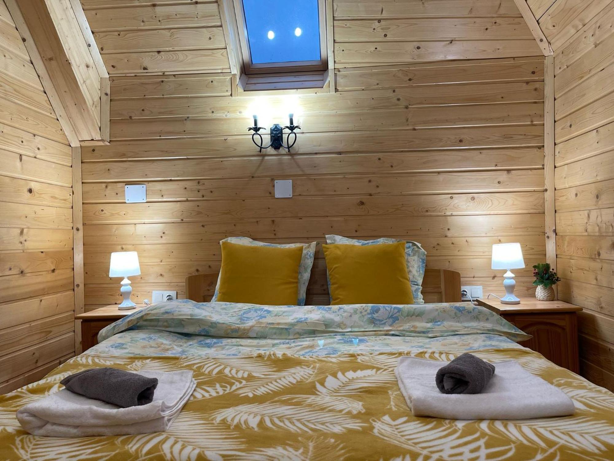 Casa Tudor Падис Екстериор снимка