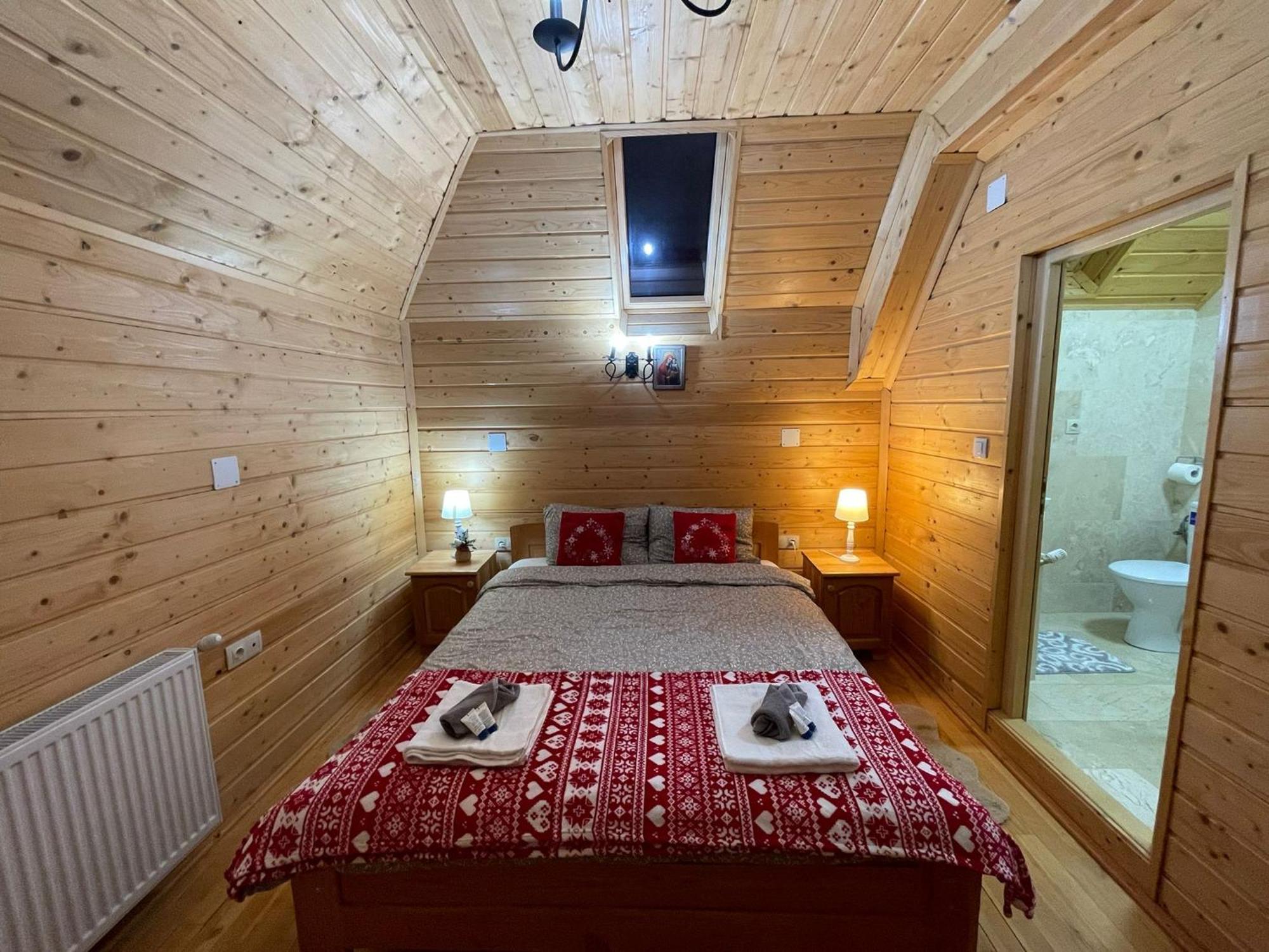 Casa Tudor Падис Екстериор снимка