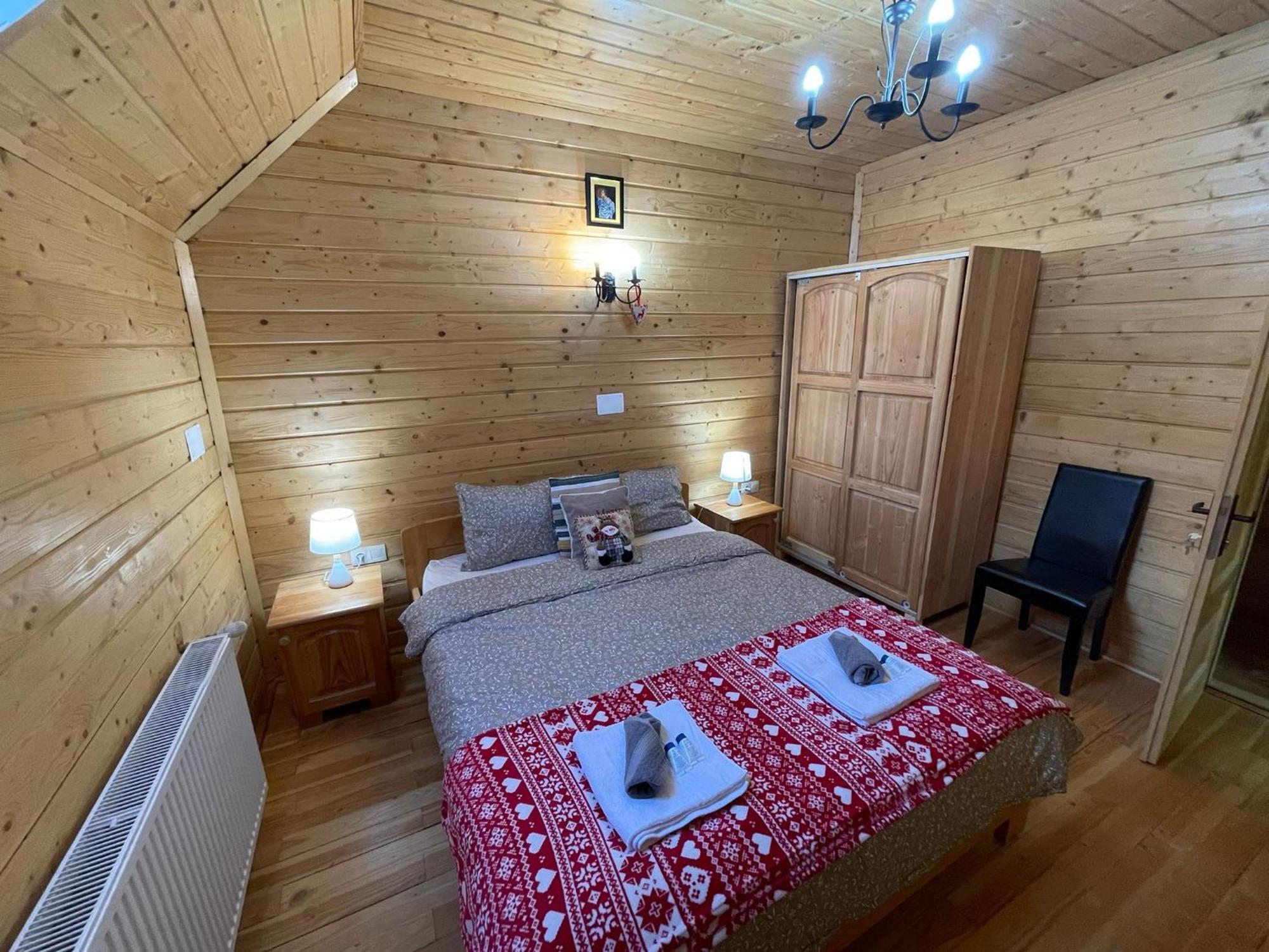 Casa Tudor Падис Екстериор снимка