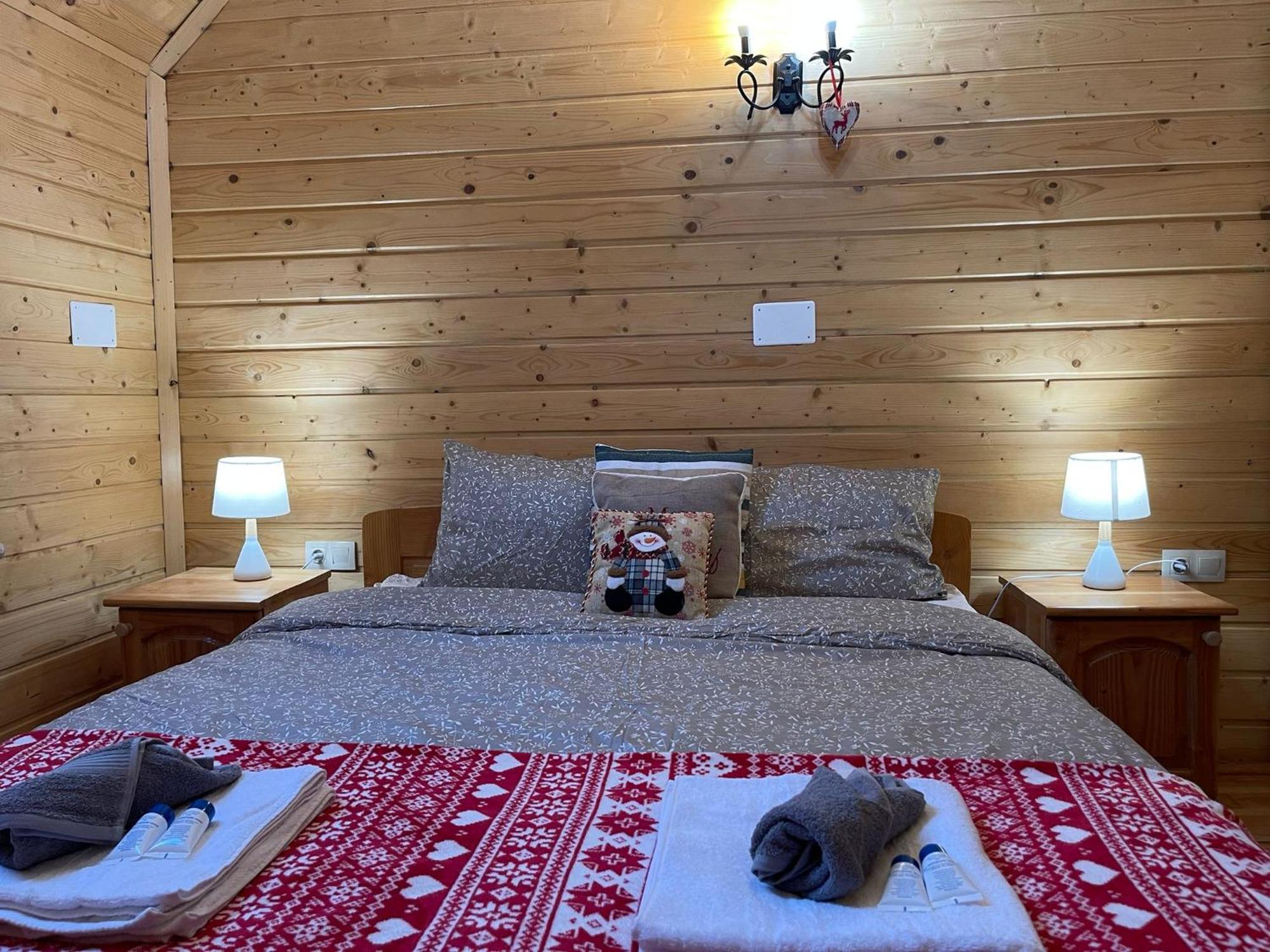 Casa Tudor Падис Екстериор снимка